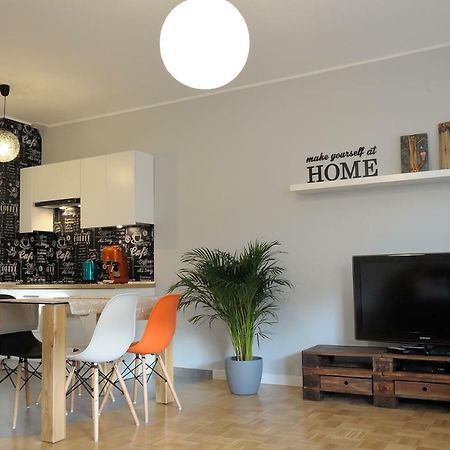 Apartament Kabaty Warsaw Exterior photo